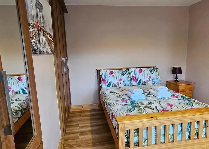 Reed Warbler Prázdninový dům *